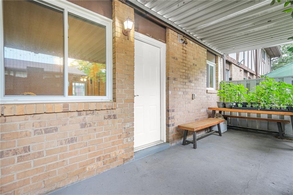 2952 North Dekalb Drive, Unit C Atlanta, GA 30340 - Photo 25 of 27 a view of outdoor seating area