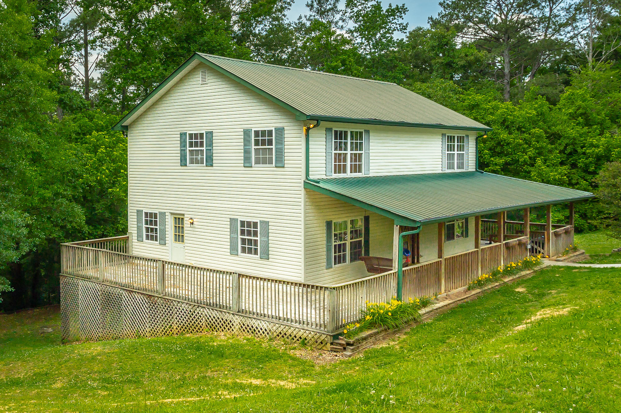 1006 North Sanctuary Road Chattanooga, TN 37421 - Photo 3 of 38 1006 N Sanctuary Rd. HD-32