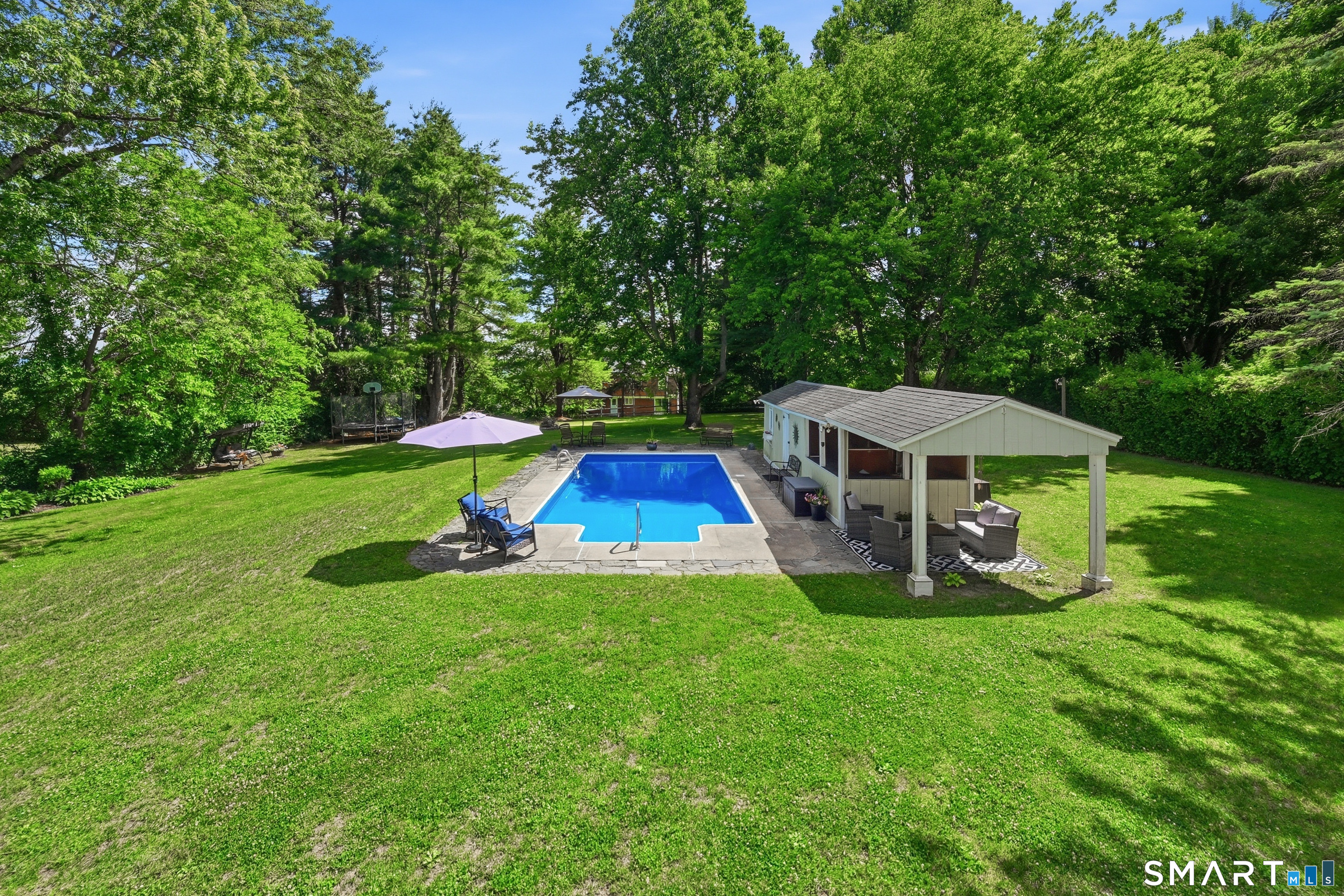 8 Winthrop Road Bethel, CT 06801 - Photo 29 of 32