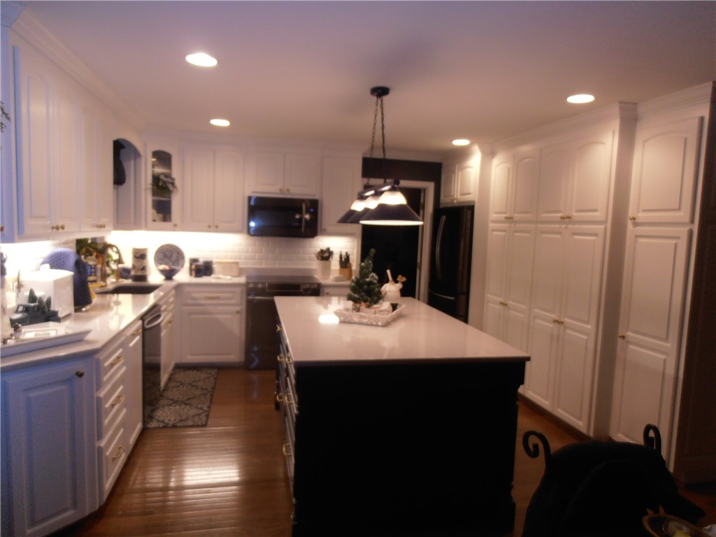 1007 Harpers Way Anderson, SC 29621 - Photo 5 of 19 Kitchen
