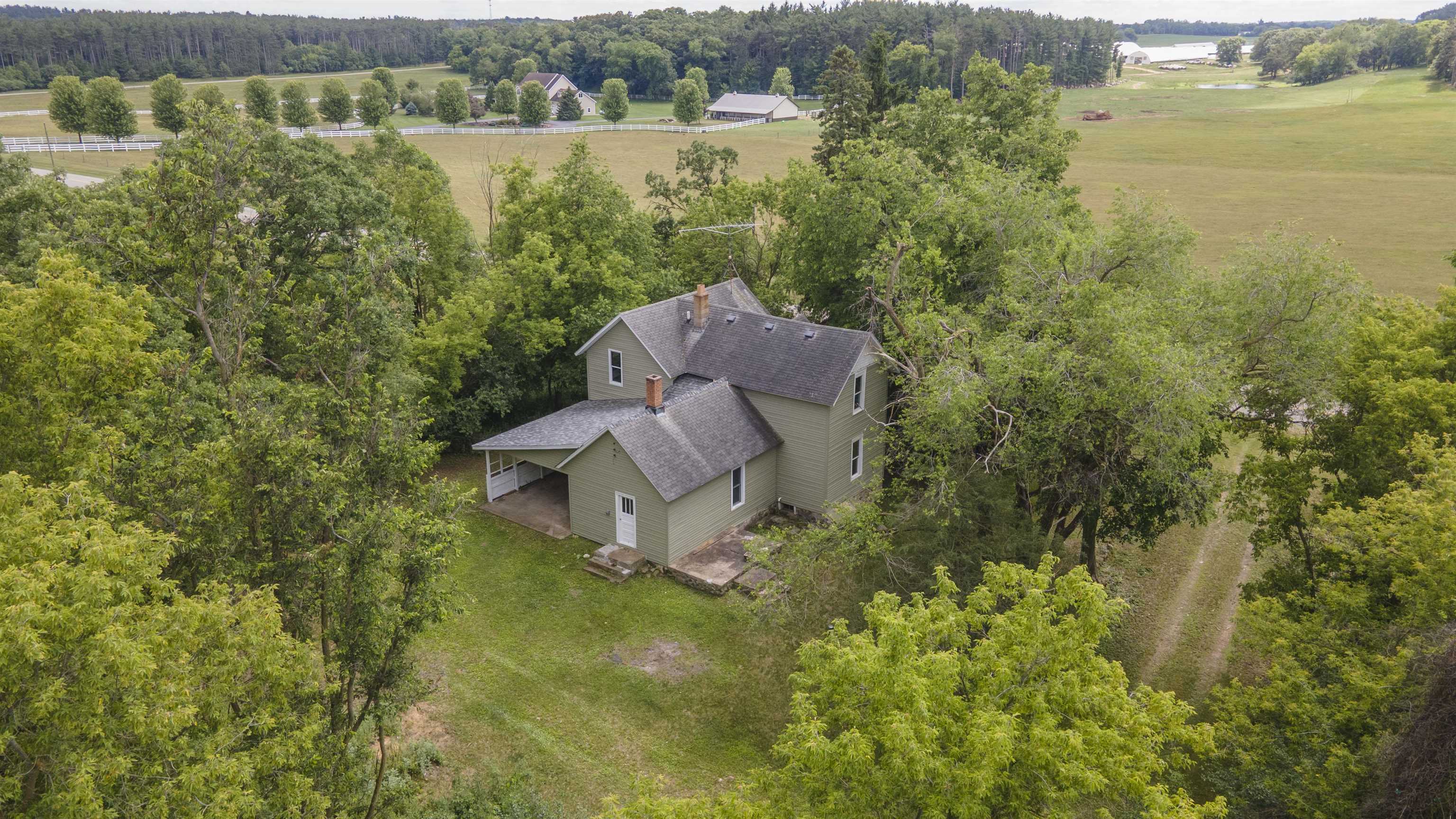 W8008 County Rd A Wild Rose, WI 54984 - Photo 10 of 29