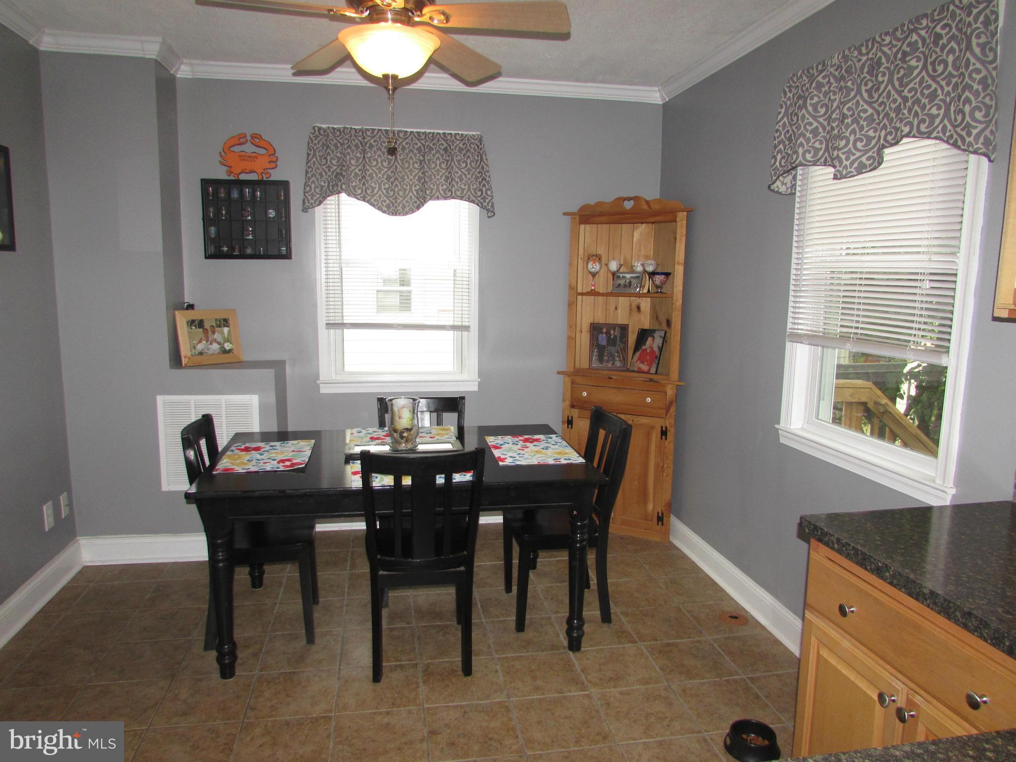 5537 Oakland Road Halethorpe, MD 21227 - Photo 5 of 26 Dining Room
