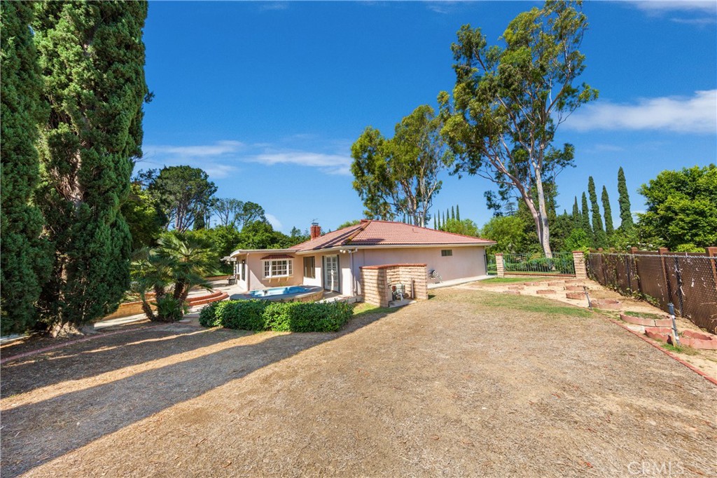 10730 Baton Rouge Avenue Porter Ranch, CA 91326 - Photo 22 of 28 Gallery Image 22