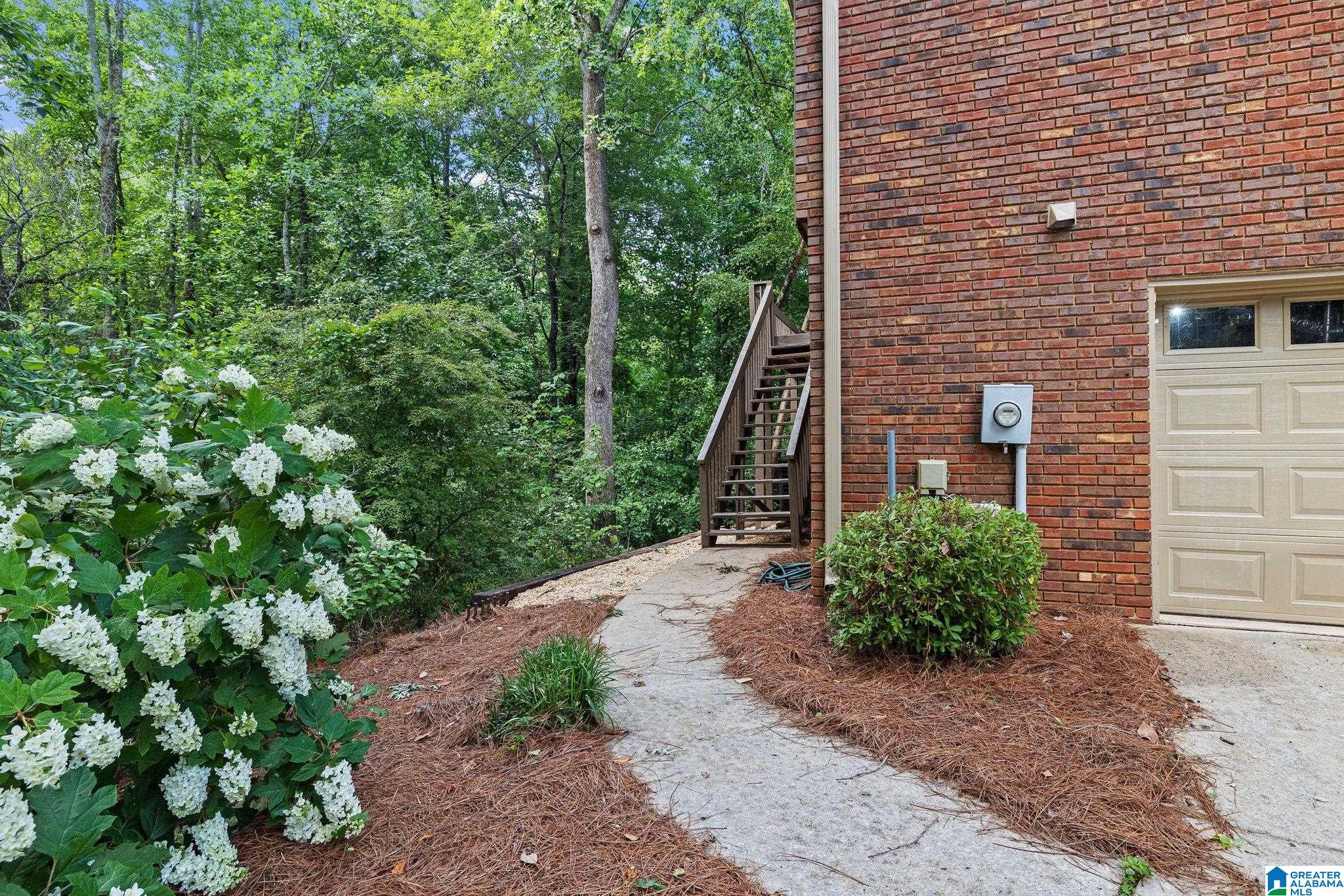 5025 Eagle Crest Road Birmingham, AL 35242 - Photo 5 of 33