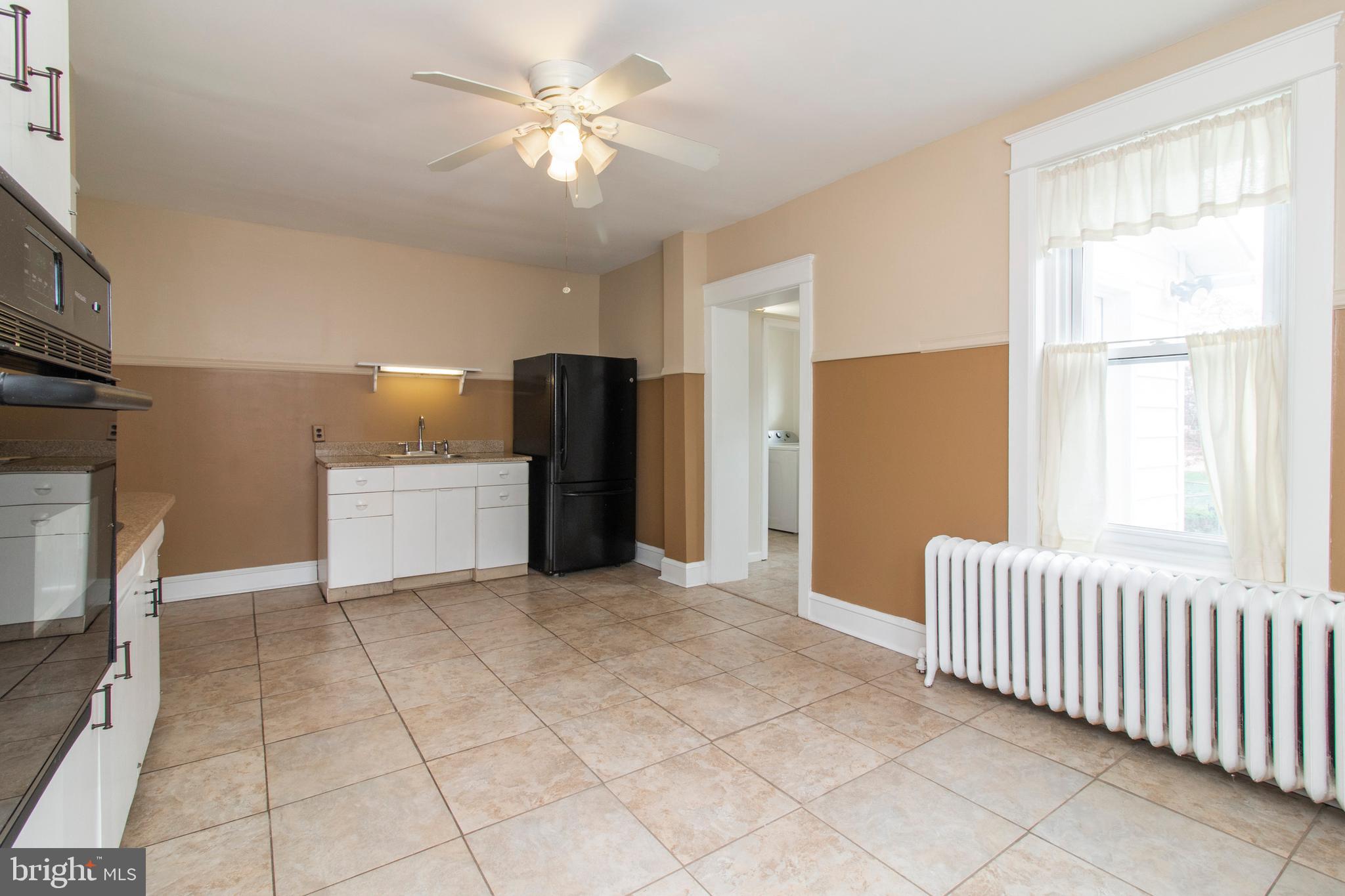 1226 Manor Road Havertown, PA 19083 - Photo 18 of 37