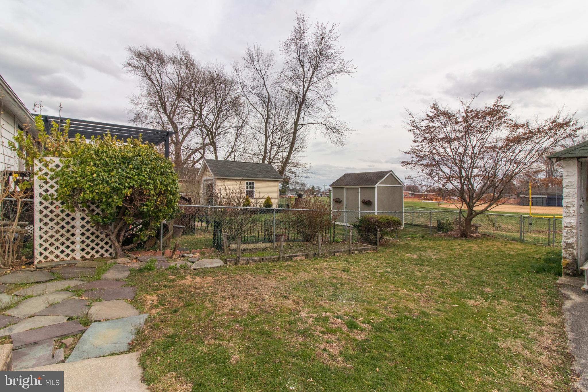 1226 Manor Road Havertown, PA 19083 - Photo 24 of 37 Great yard which leads right to Veteran's Park
