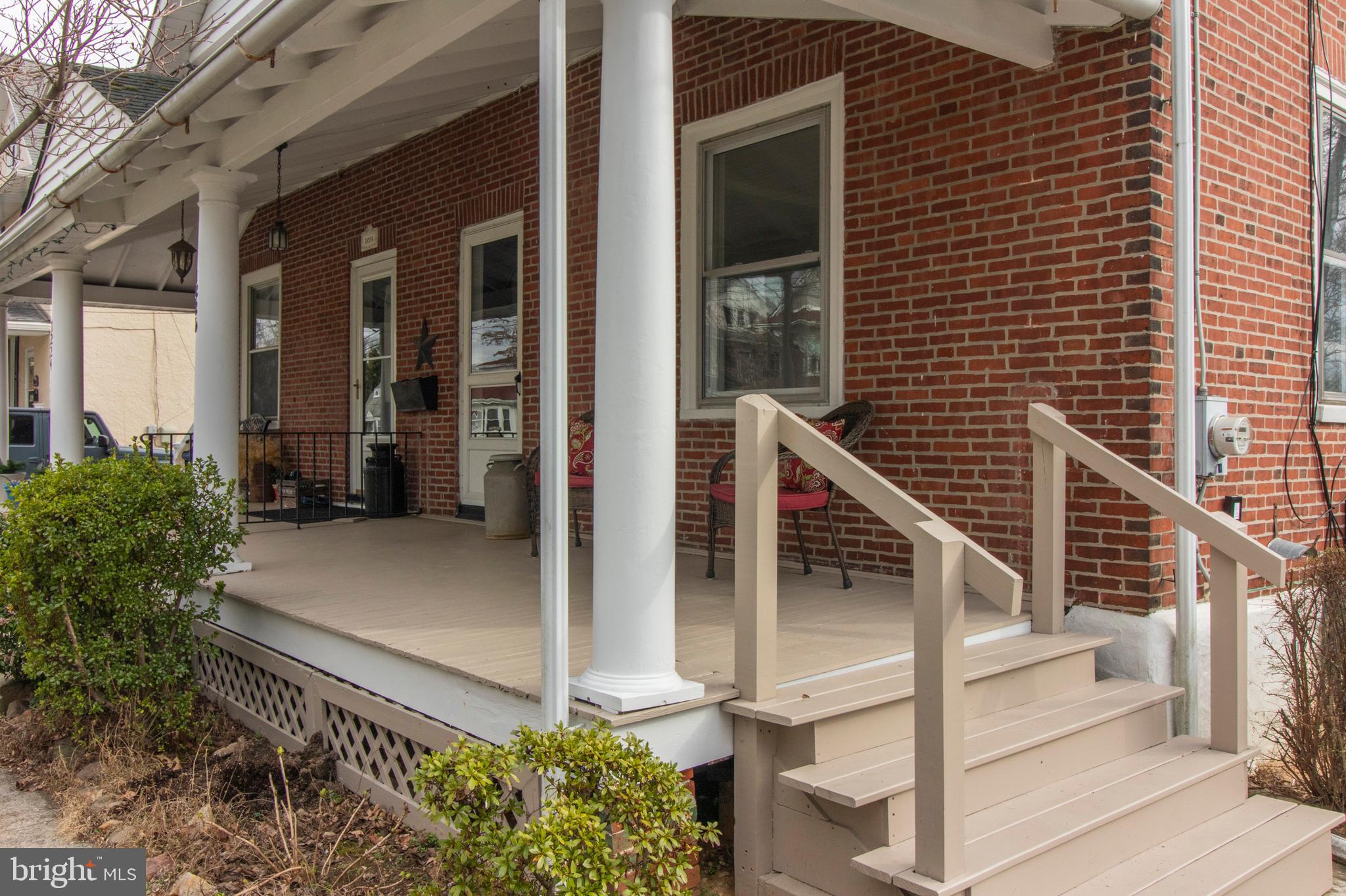 1226 Manor Road Havertown, PA 19083 - Photo 10 of 37