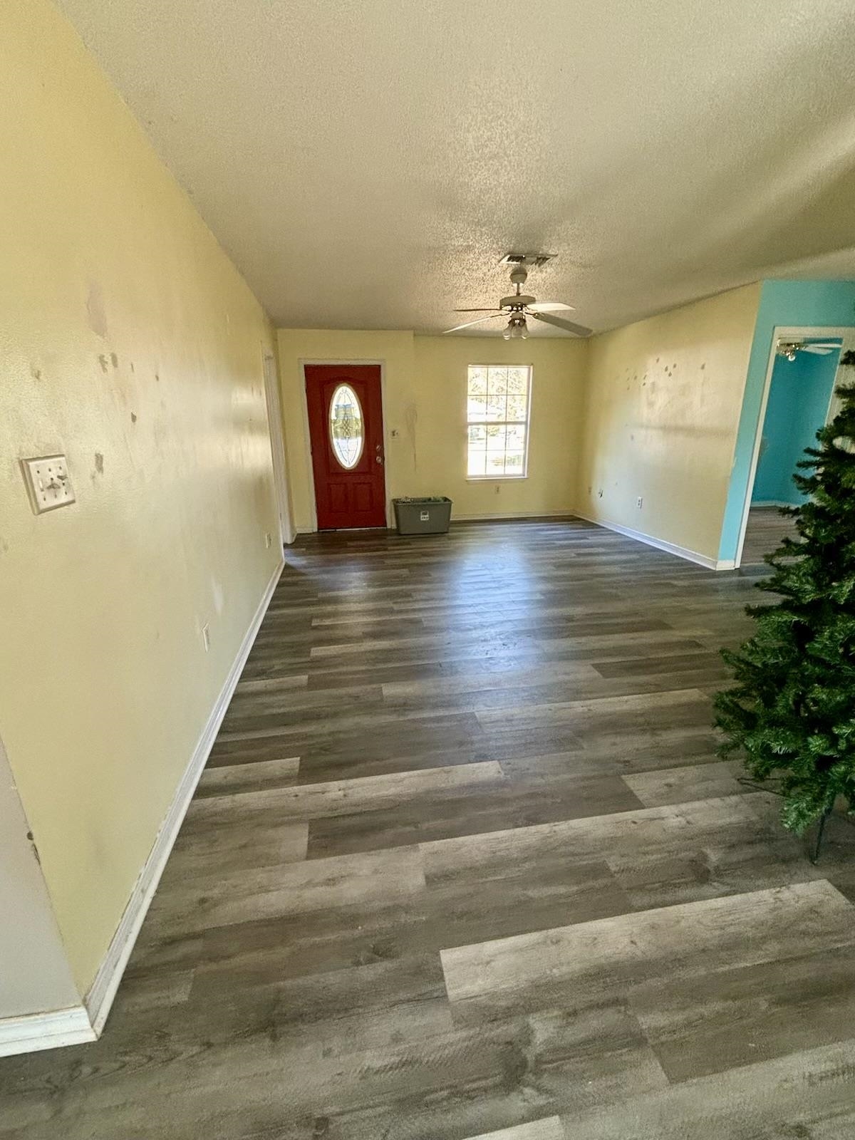 519 Carolyn Avenue Foley, AL 36535 - Photo 6 of 27