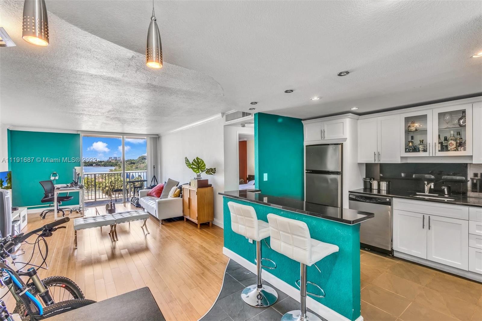 150 Southeast 25th Road, Unit 6K Miami, FL 33129 - Photo 11 of 22 Gallery Image 11