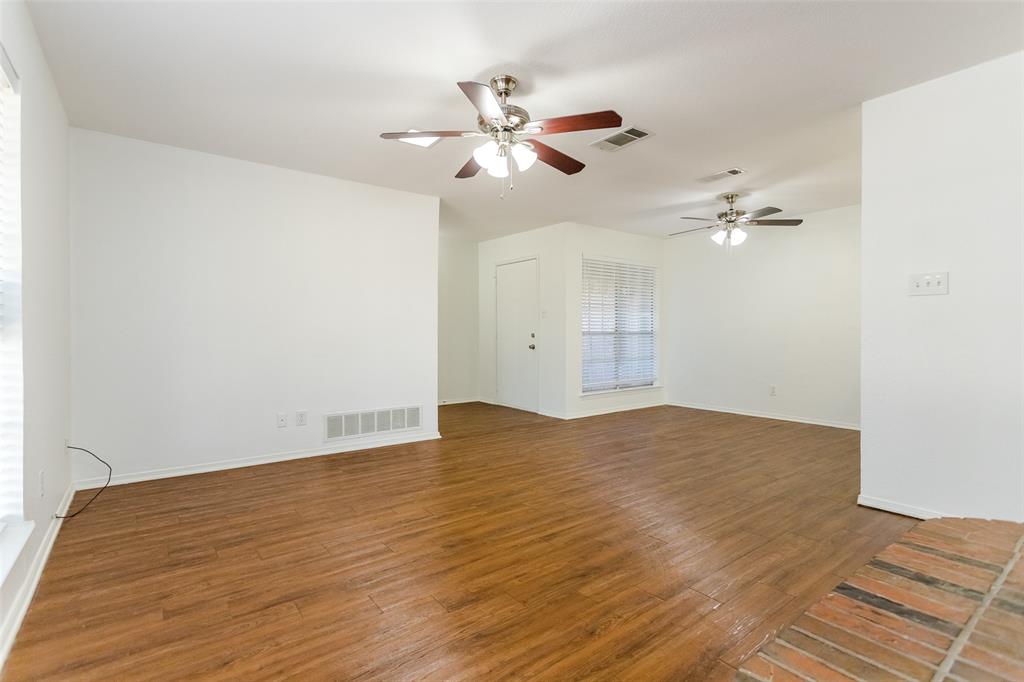 900 Milby Road Arlington, TX 76013 - Photo 6 of 28