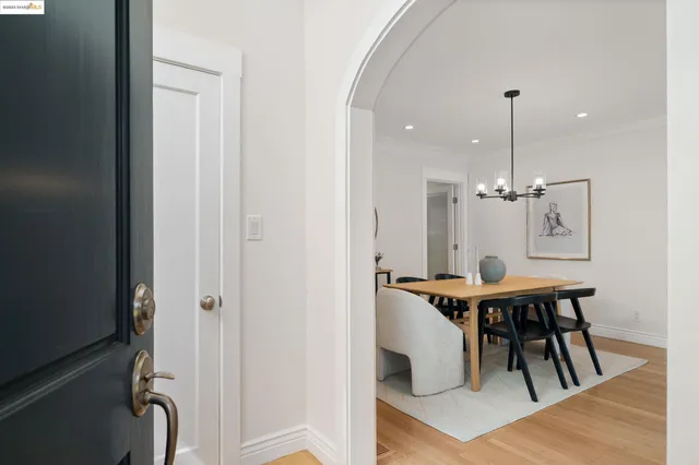 $1,195,000 | 6314 Broadway Terrace, Oakland, CA 94618