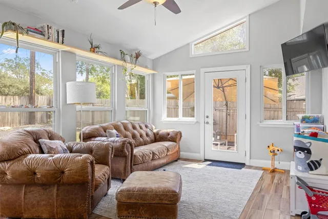 $725,000 | 5901 Thames Drive, Austin, TX 78723