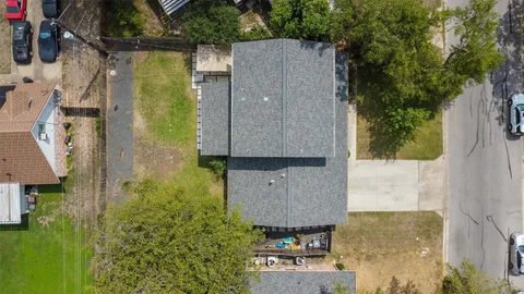 $695,000 | 5901 Thames Drive, Austin, TX 78723