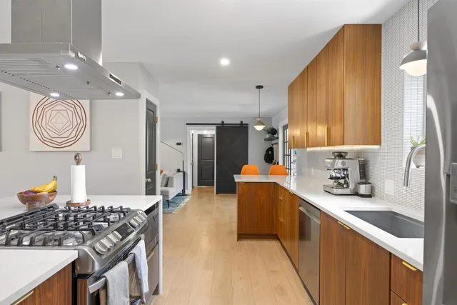 $725,000 | 5901 Thames Drive, Austin, TX 78723