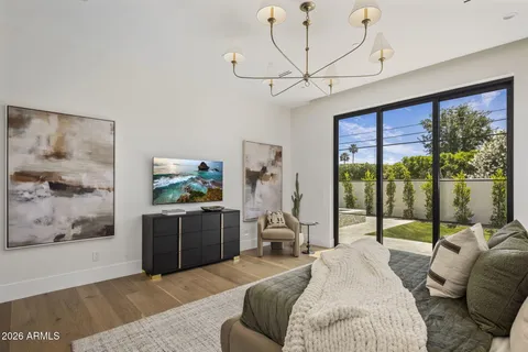 $5,995,000 | 5935 East Calle Tuberia, Phoenix, AZ 85018