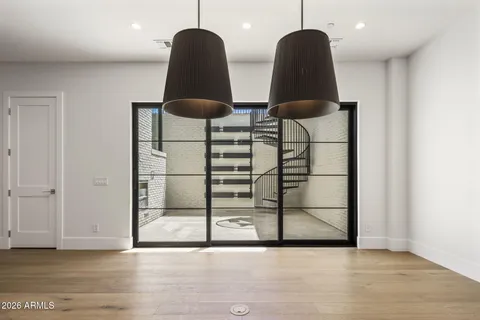 $5,995,000 | 5935 East Calle Tuberia, Phoenix, AZ 85018