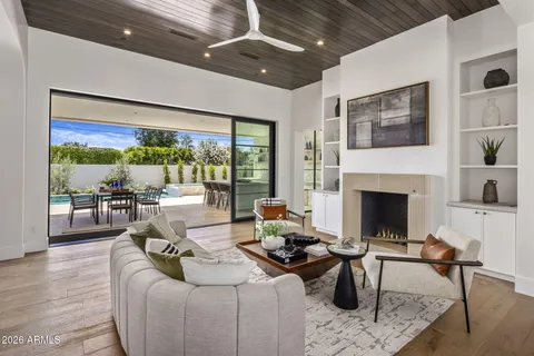 $5,995,000 | 5935 East Calle Tuberia, Phoenix, AZ 85018