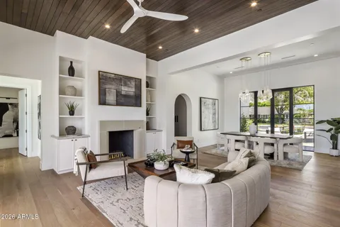 $5,995,000 | 5935 East Calle Tuberia, Phoenix, AZ 85018