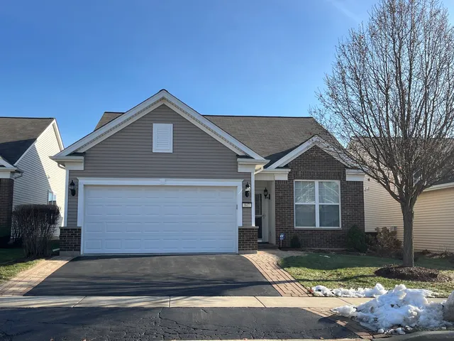 $347,000 | 847 Cascade Falls Drive, Elgin, IL 60124