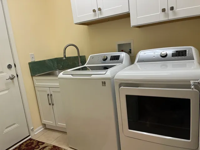 $347,000 | 847 Cascade Falls Drive, Elgin, IL 60124