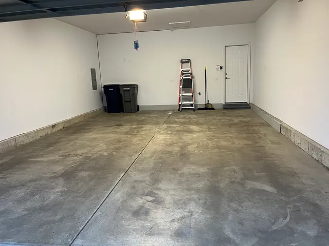 $347,000 | 847 Cascade Falls Drive, Elgin, IL 60124