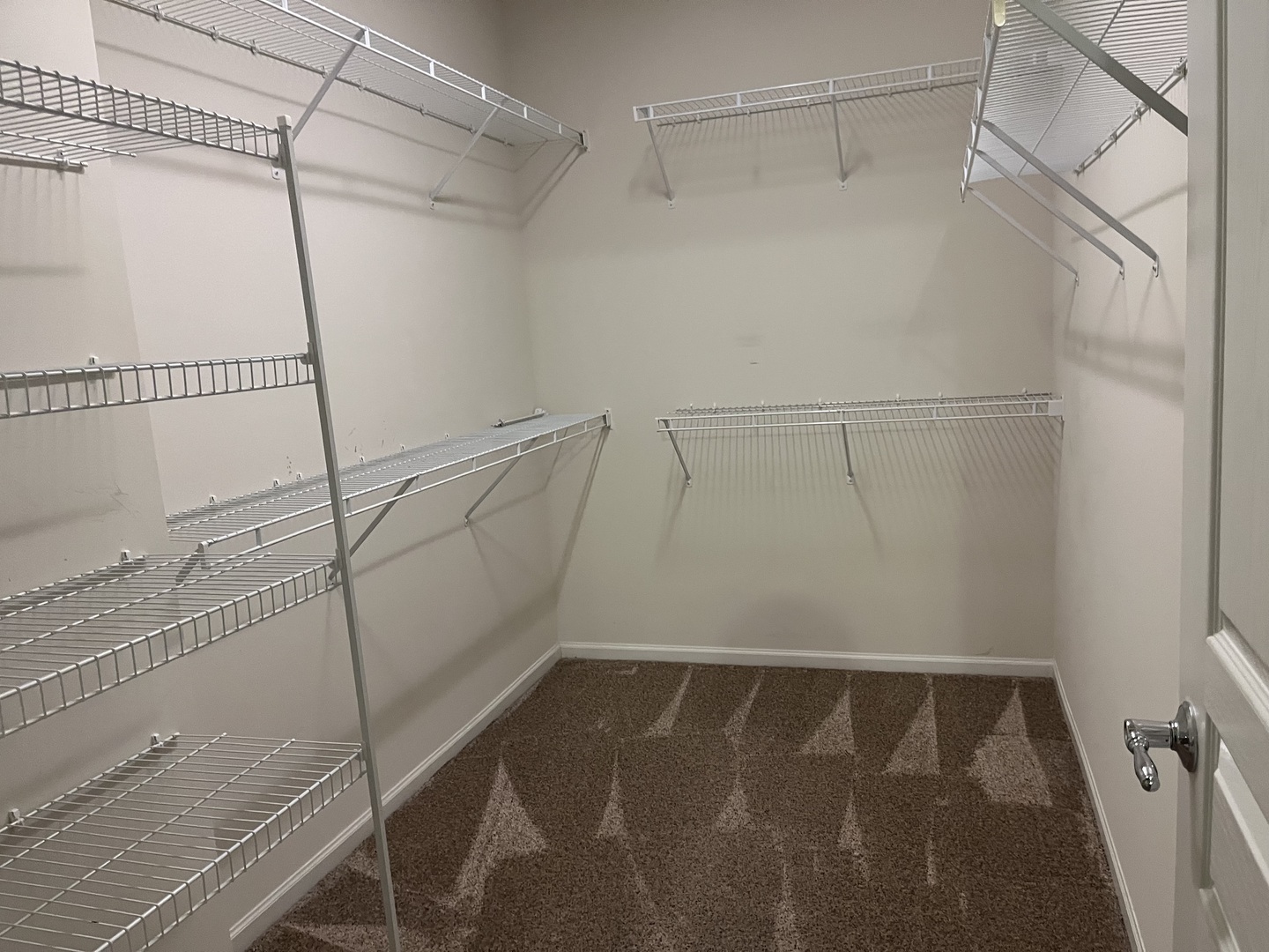 847 Cascade Falls Drive Elgin, IL 60124 - Photo 8 of 19