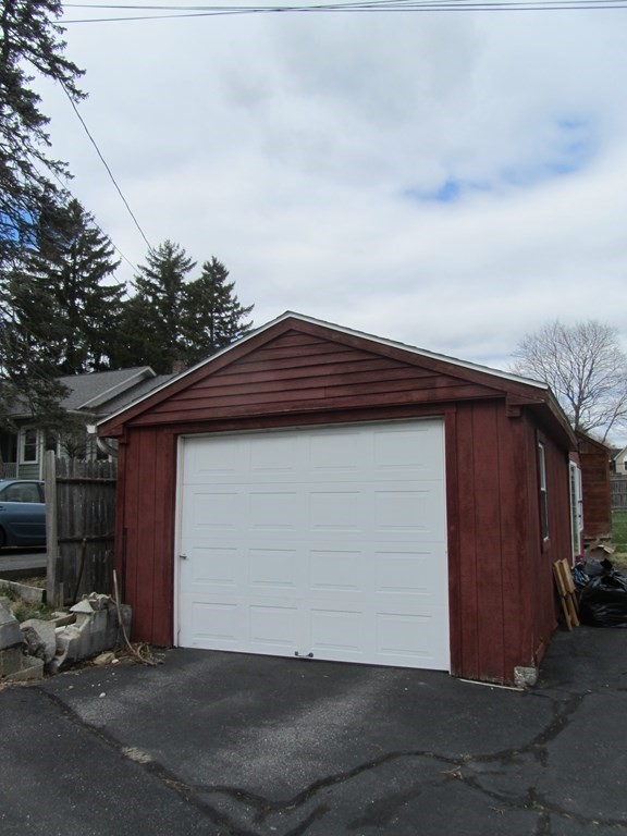 56 Bailey Road Shrewsbury, MA 01545 - Photo 19 of 24 Gallery Image 19