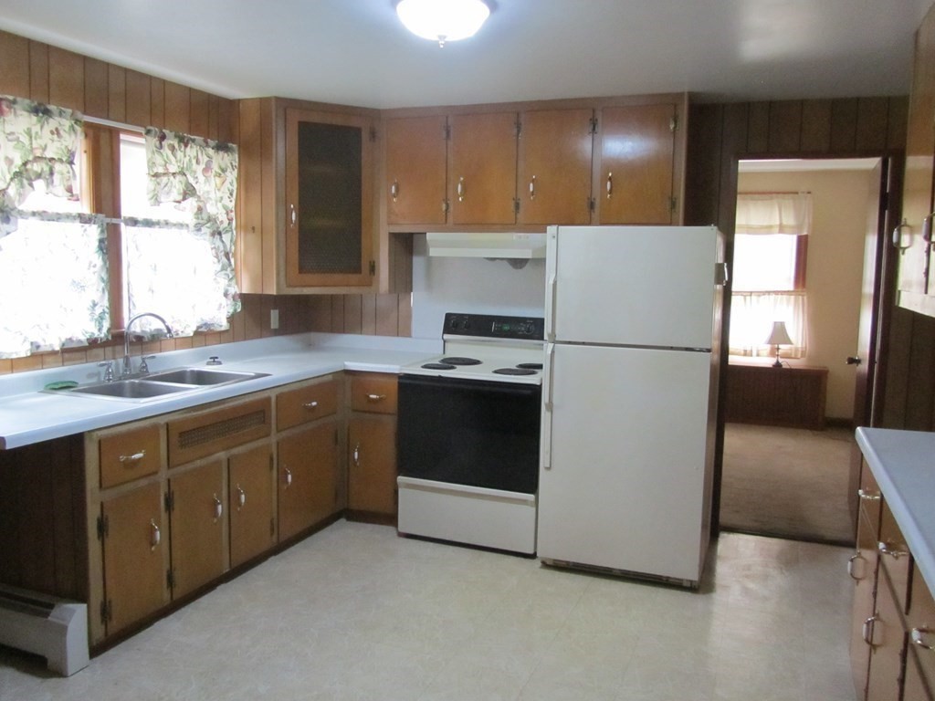 56 Bailey Road Shrewsbury, MA 01545 - Photo 7 of 24 Gallery Image 7