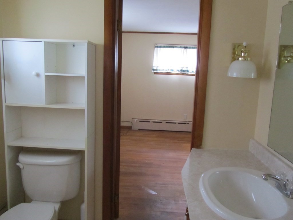 56 Bailey Road Shrewsbury, MA 01545 - Photo 10 of 24 Gallery Image 10