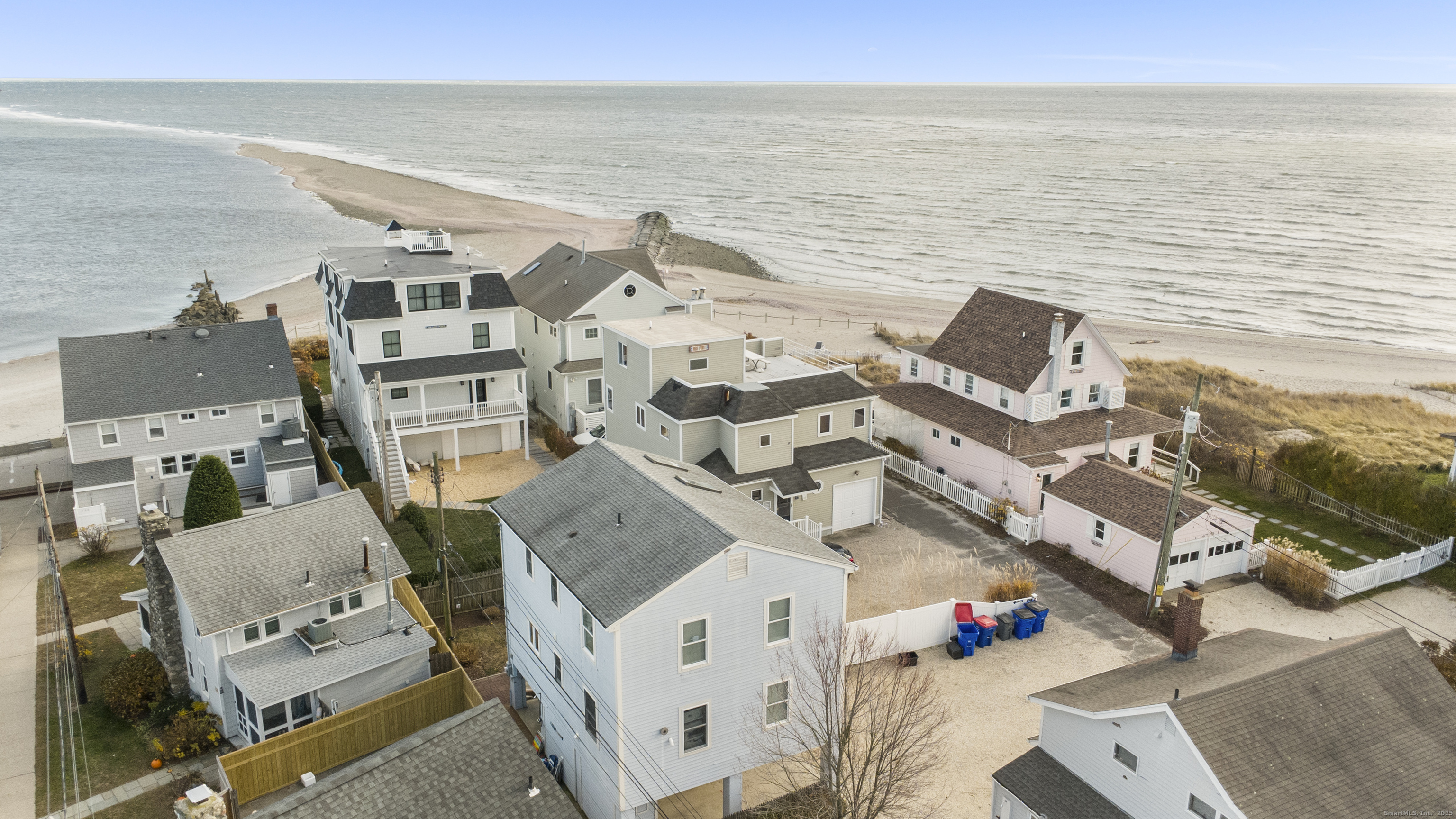 6 Lighthouse Point Fairfield, CT 06824 - Photo 4 of 8