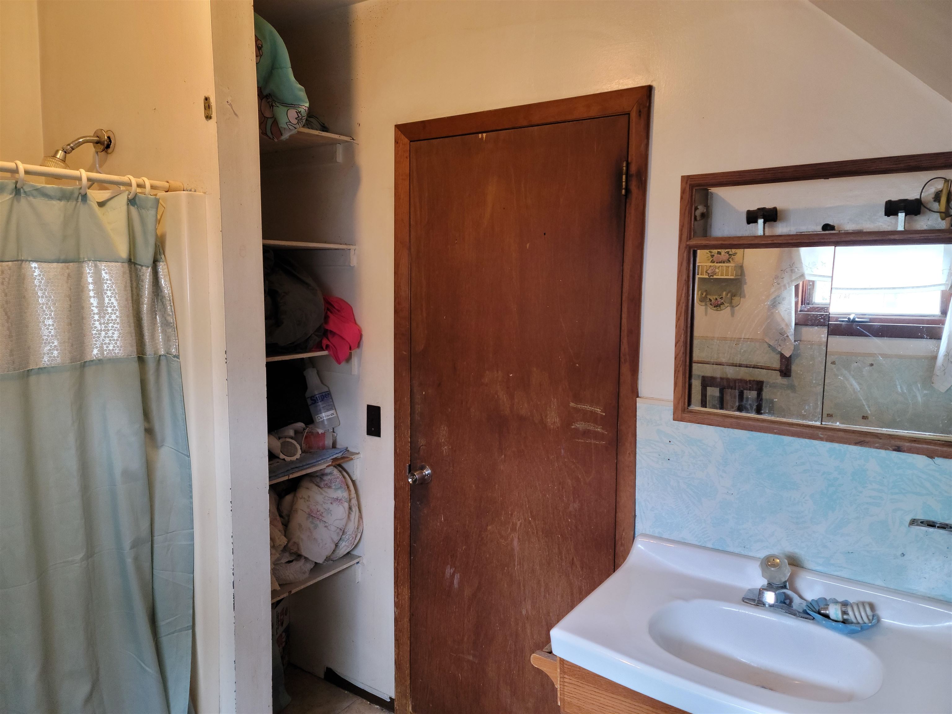 75 Indian Point Street Newport, VT 05855 - Photo 22 of 45