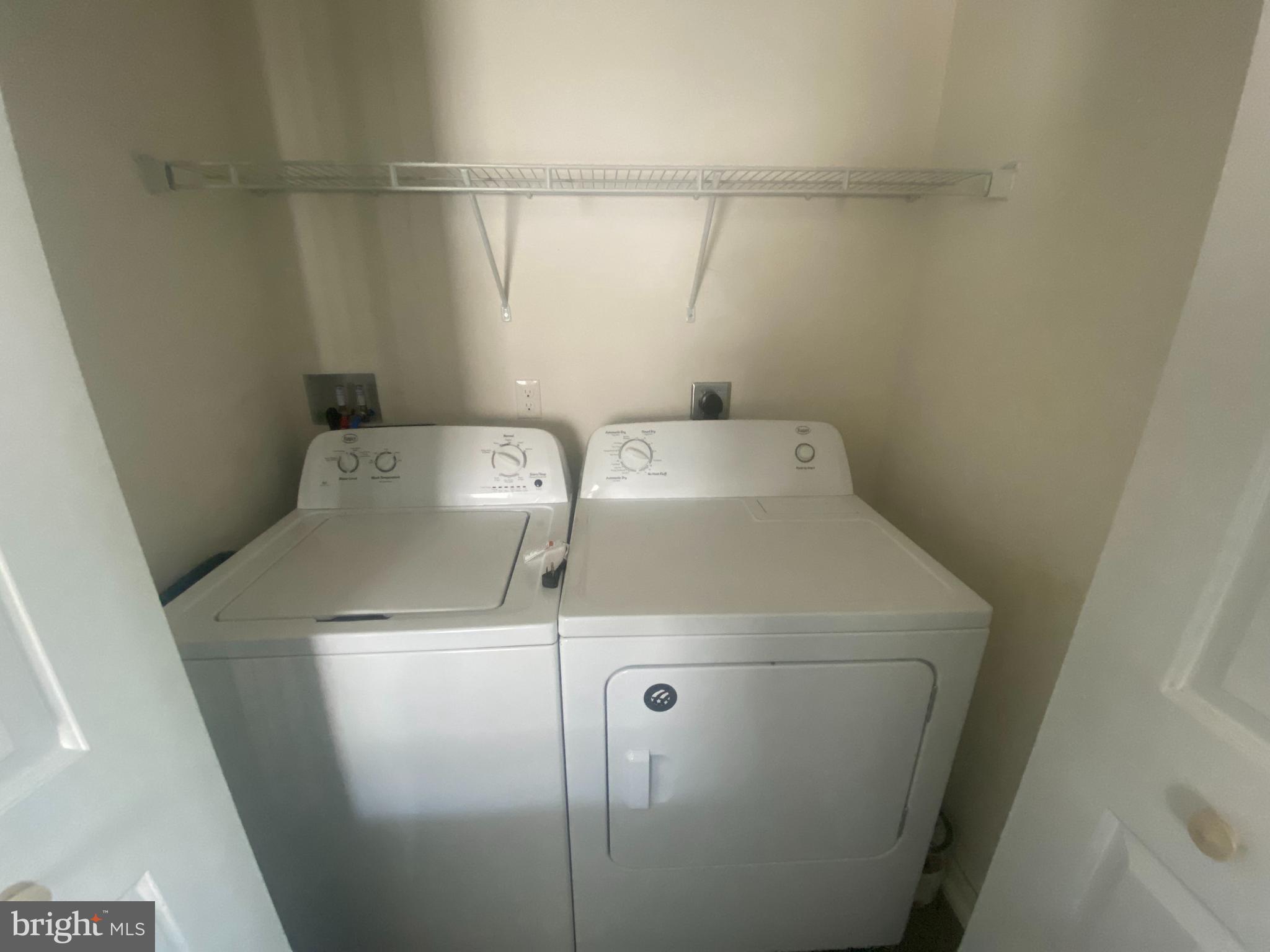 124 Mortimer Street Dunmore, PA 18512 - Photo 9 of 10 a close up view of washer and dryer