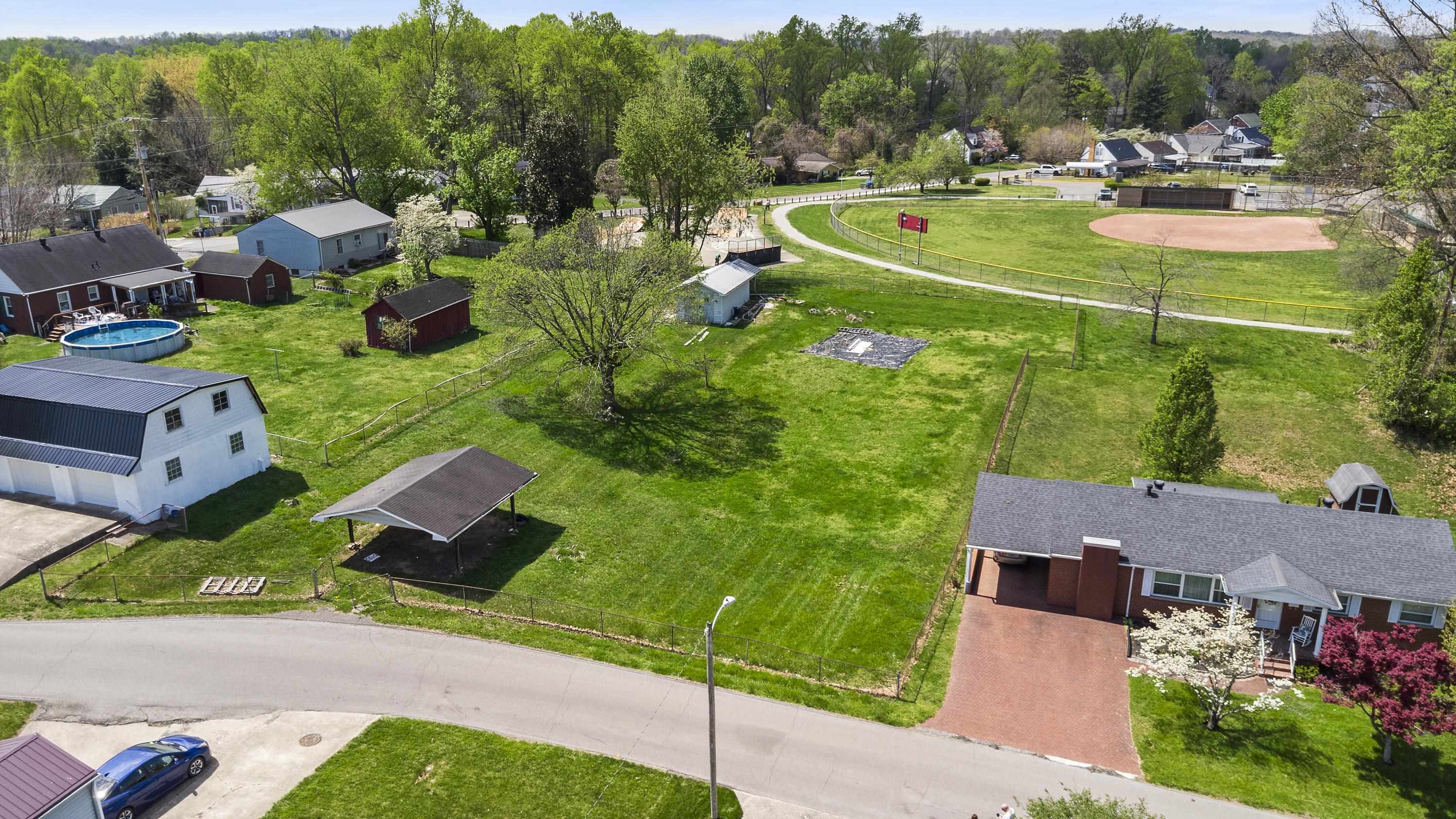 2301 Sharon Road Ashland, KY 41101 - Photo 4 of 17