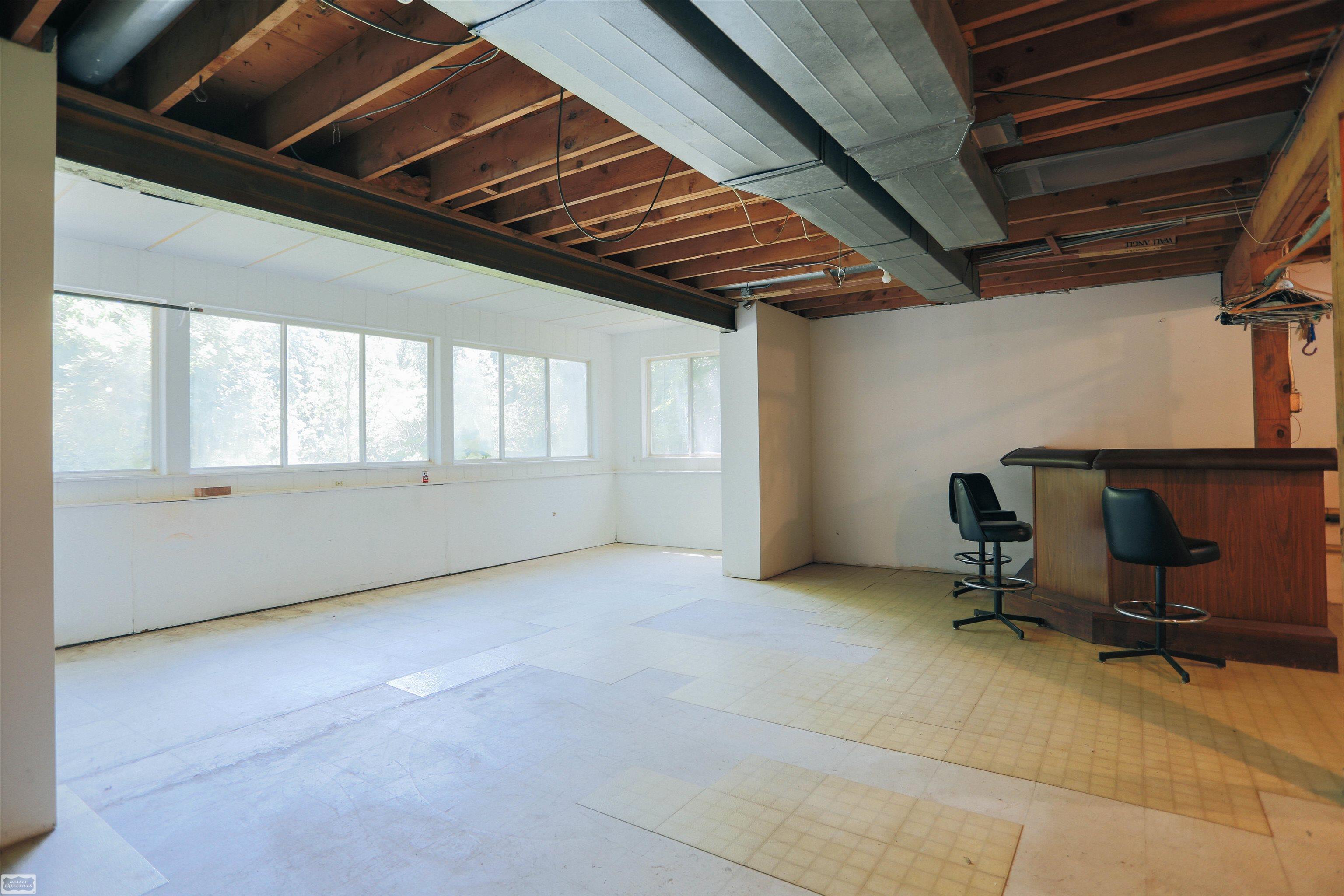 14717 Burt Road Allenton, MI 48002 - Photo 44 of 60 50083495-48.JPG