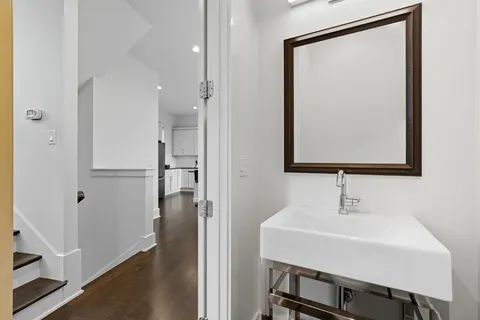 $749,900 | 2007 Beech Avenue, Nashville, TN 37204