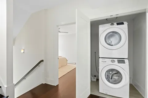 $749,900 | 2007 Beech Avenue, Nashville, TN 37204