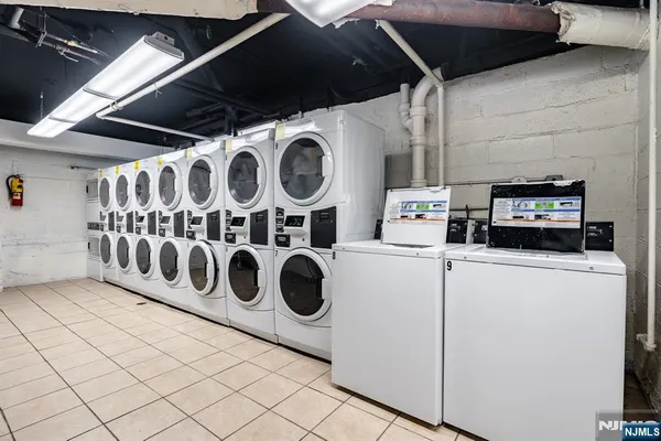 $2,350 | 1450 Palisade Avenue, Unit 6E, Fort Lee, NJ 07024