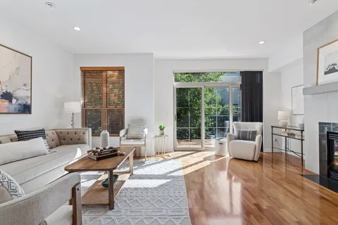 $585,000 | 221 1st Avenue Northeast, Unit 27, Minneapolis, MN 55413