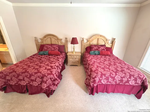 $2,900 | 11 Campden Circle, San Antonio, TX 78218