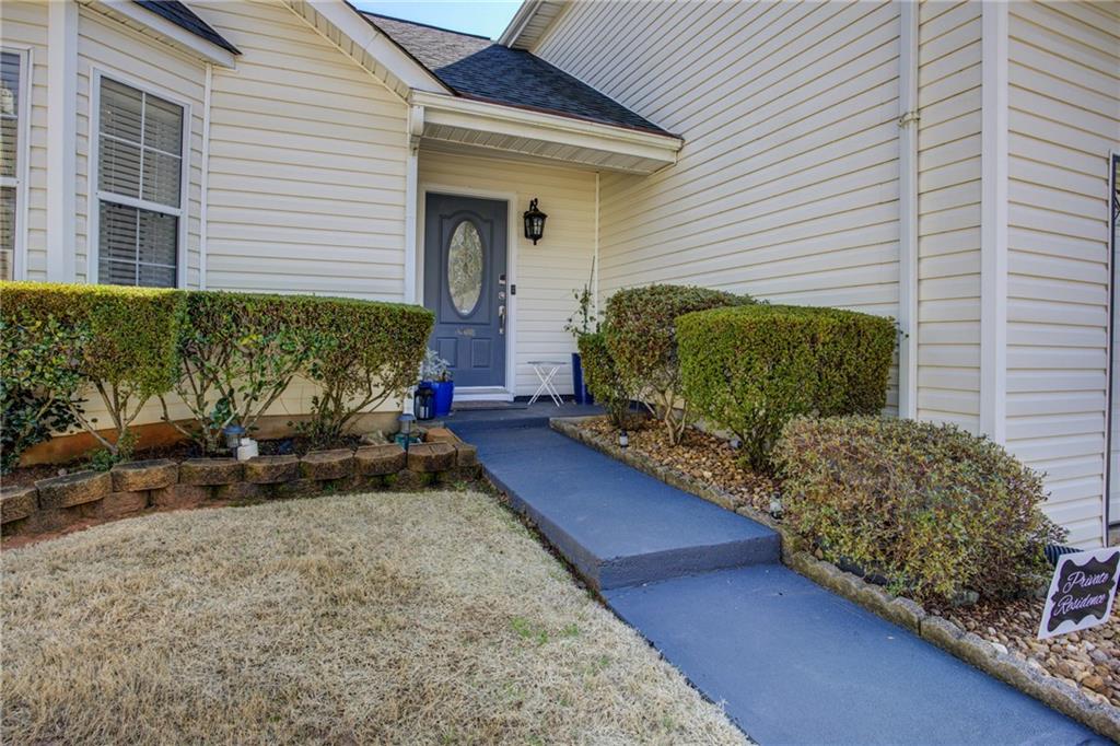 4885 Hidden Creek Place Decatur, GA 30035 - Photo 45 of 52 a view of a house with a backyard