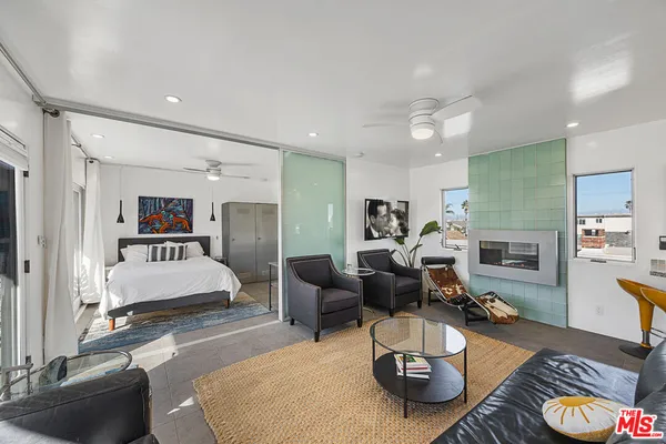$5,300 | 11 24th Avenue, Unit 3, Venice, CA 90291