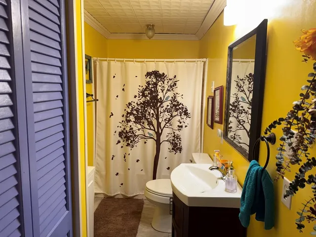 $299,000 | 170 Crestwood Drive, Burkeville, TX 75932