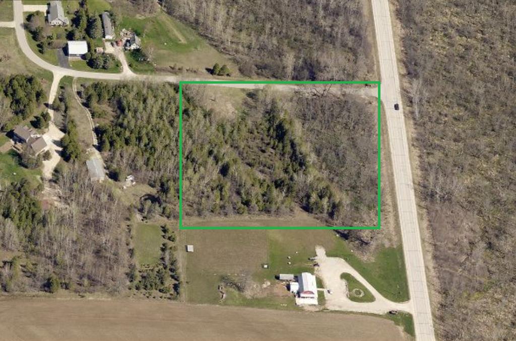 Franks Road Sturgeon Bay, WI 54235 - Photo 1 of 13 Main View