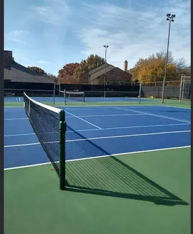a view of a tennis court