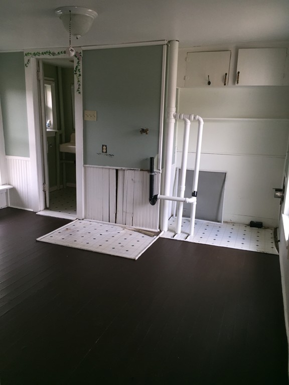 11 Allen Street Palmer, MA 01069 - Photo 14 of 30