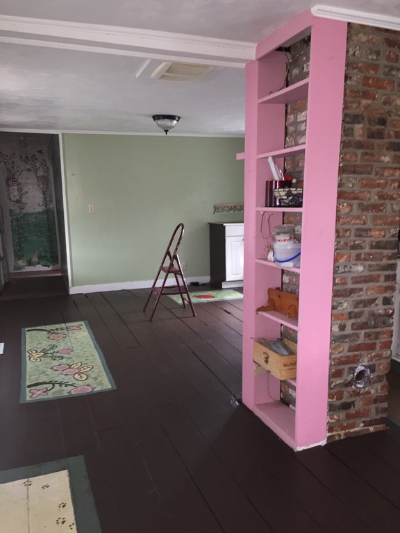 11 Allen Street Palmer, MA 01069 - Photo 29 of 30