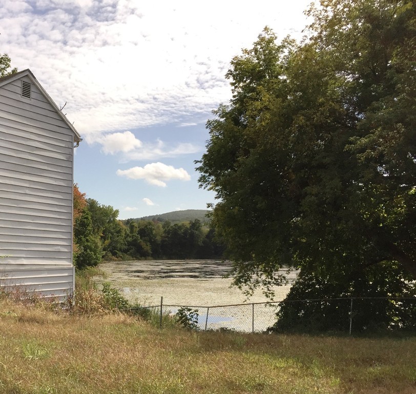 11 Allen Street Palmer, MA 01069 - Photo 5 of 30