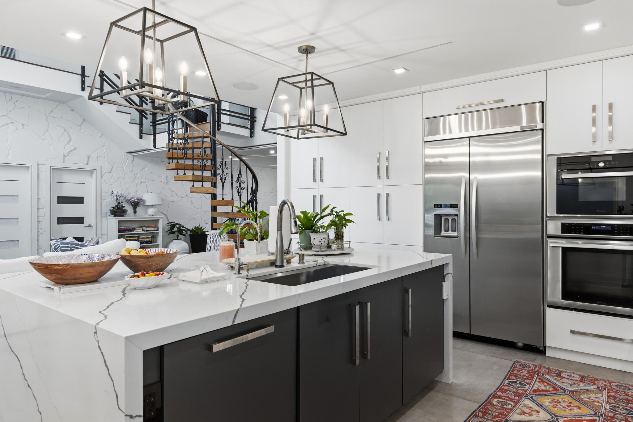 33 Oregon Lane Boca Raton, FL 33487 - Photo 16 of 46 32File