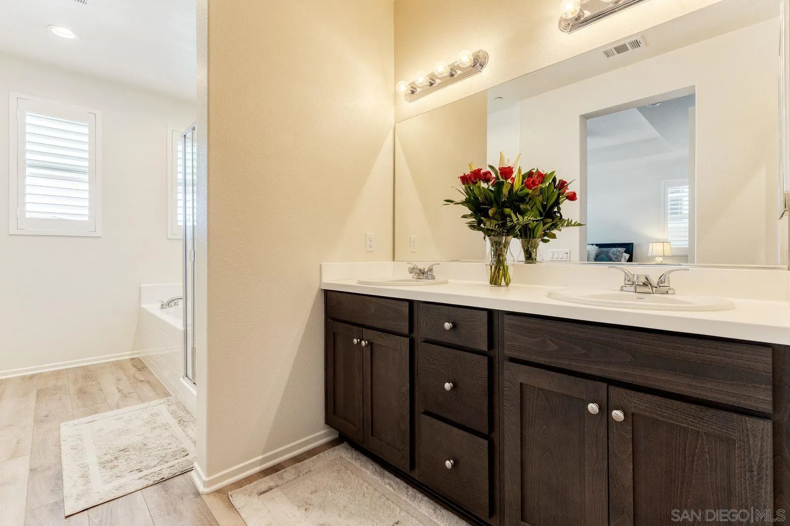 1231 Idanan Road, Unit 8 Chula Vista, CA 91913 - Photo 18 of 34 Gallery Image 18