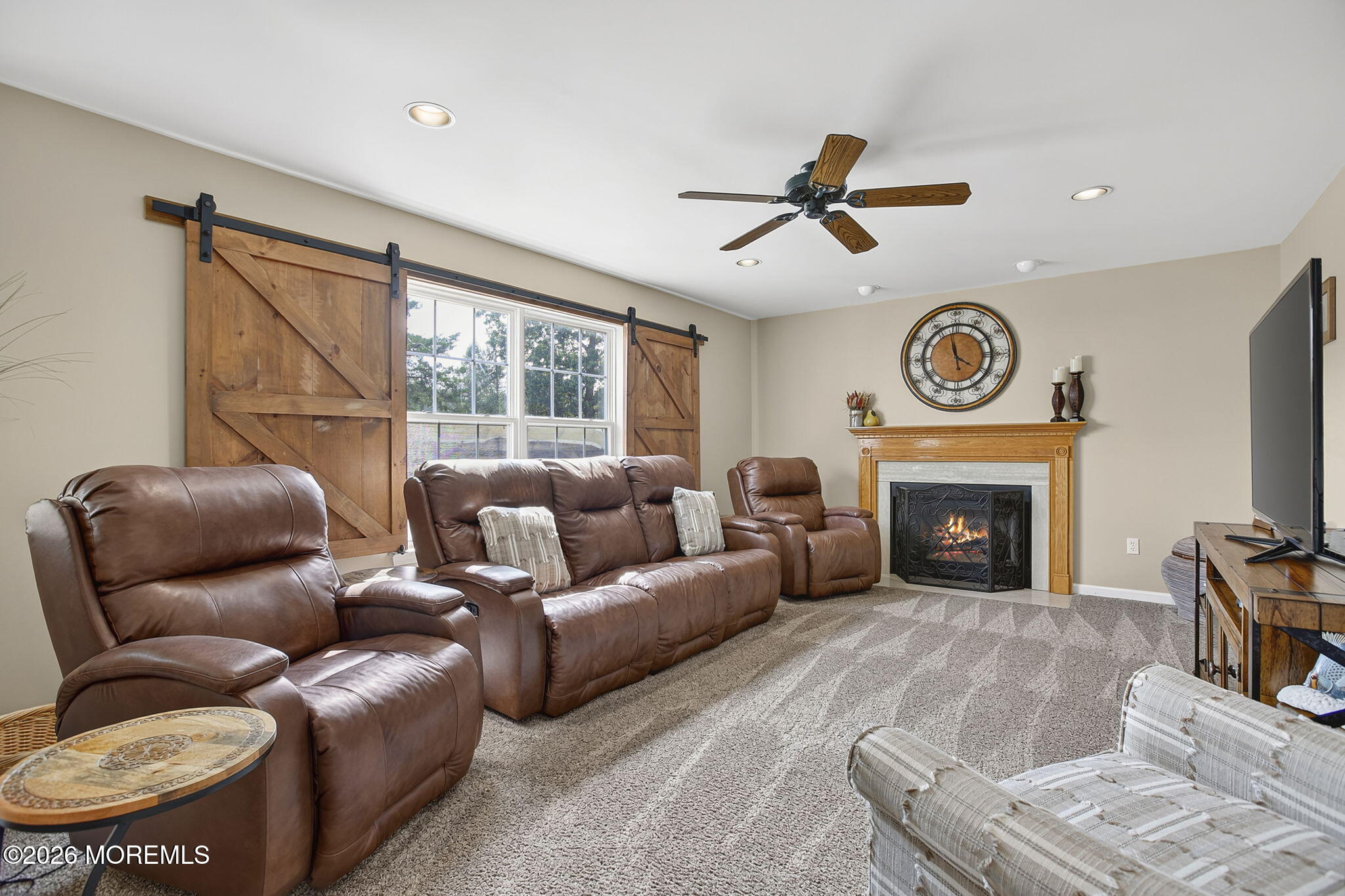 452 Meadowood Road Jackson, NJ 08527 - Photo 12 of 53 Family Room